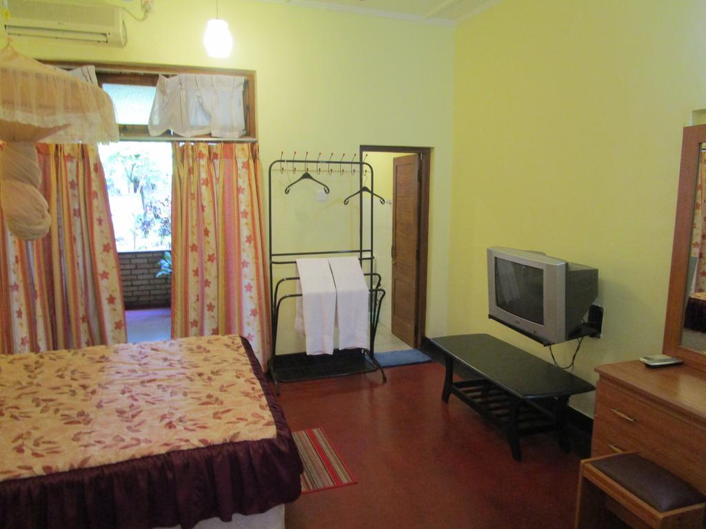 Hotel Shalini Anuradhápura Exteriér fotografie